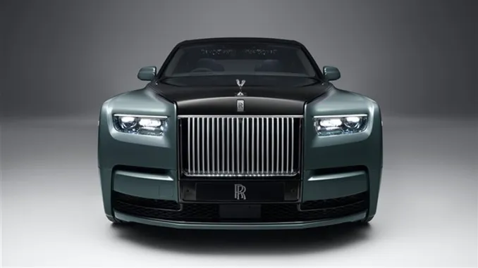 Rolls-Royce Phantom